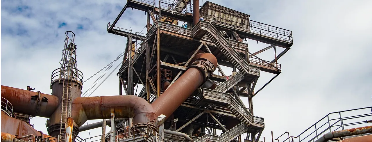 钢铁行业